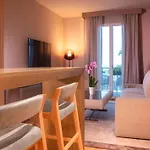 Miramare 公寓式酒店 东塞斯特里