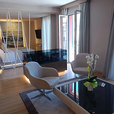 Apartahotel Miramare Sestri Levante