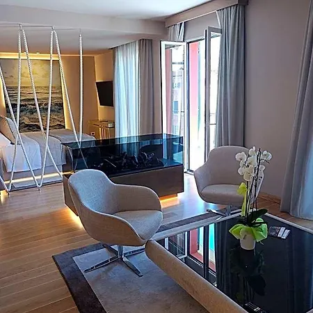 Appart hôtel Miramare 4*