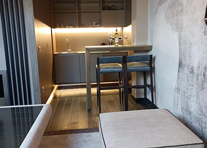 Miramare Lägenhetshotell 4*